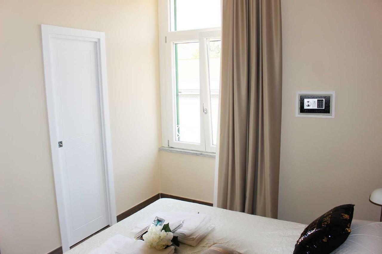 B&B Napoli Holidays Esterno foto
